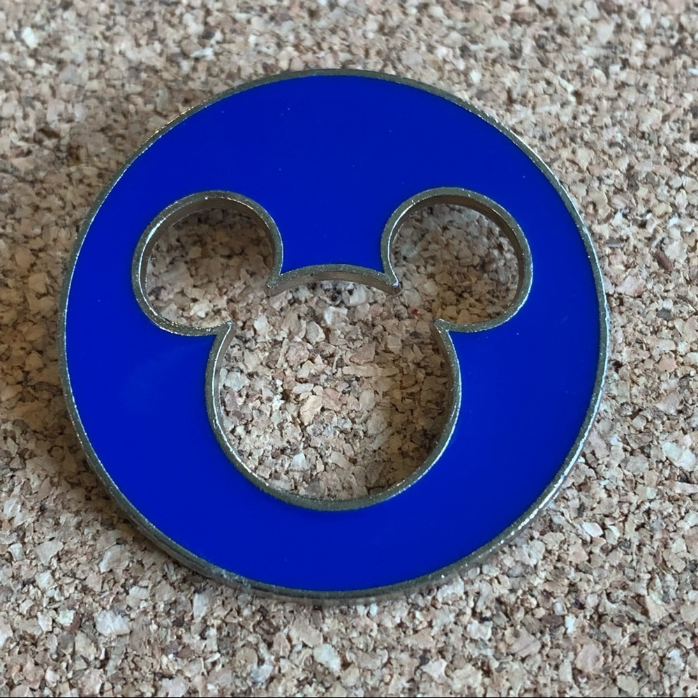 3 Pins for $12✨Disney Trading Pin